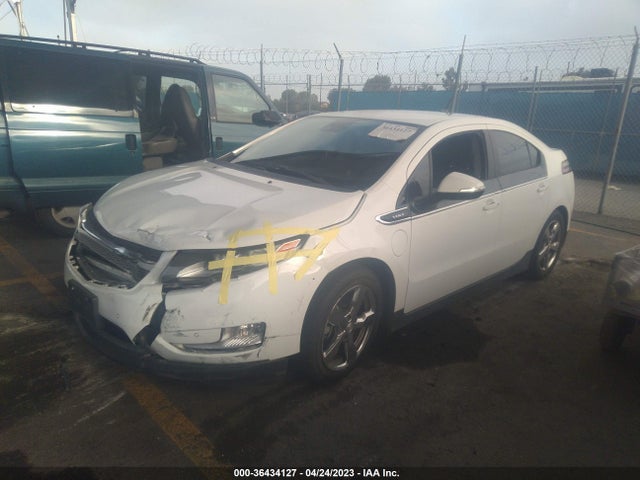 Chevrolet Volt 2014 1G1RH6E44EU161989 Image 2