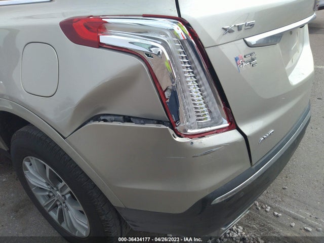 1GYKNDRS8HZ138098 Cadillac Xt5 Luxury Awd