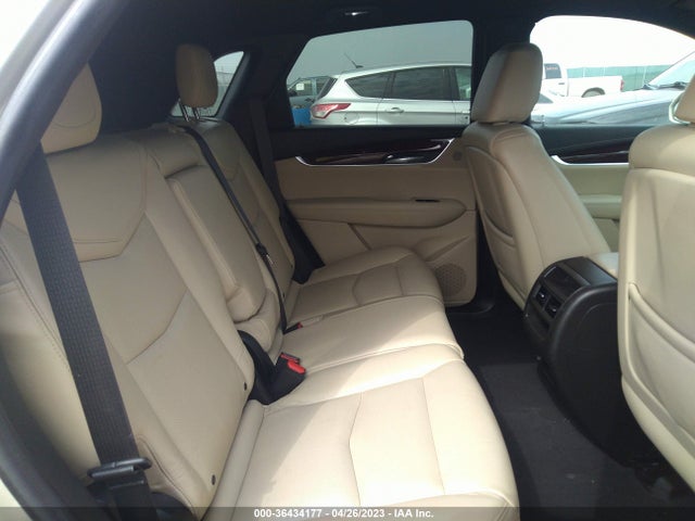 1GYKNDRS8HZ138098 Cadillac Xt5 Luxury Awd
