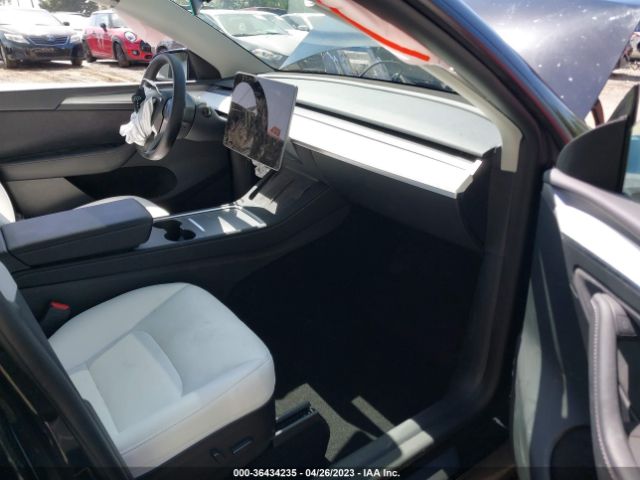 7SAYGDEE7PF606419 Tesla Model Y Long Range