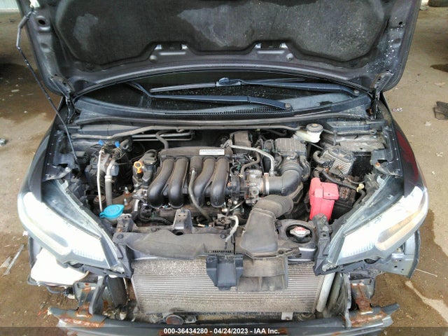 Honda FIT LX 2015 3HGGK5G51FM767421 Image 10