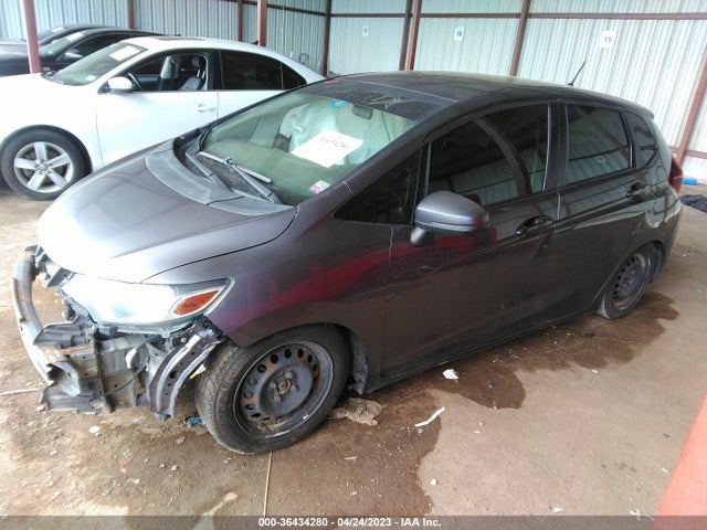 Honda FIT LX 2015 3HGGK5G51FM767421 Image 2