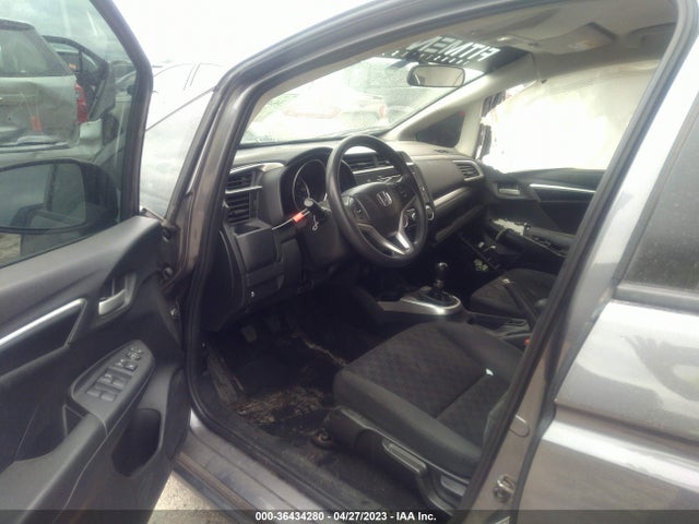 Honda FIT LX 2015 3HGGK5G51FM767421 Image 5