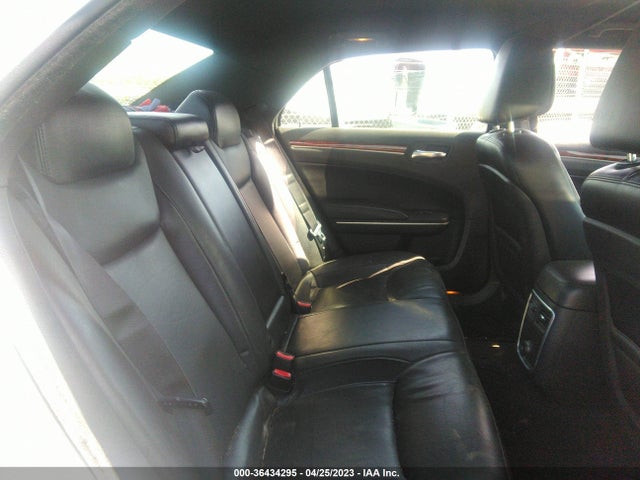 2C3CCAAG8EH379861 Chrysler 300