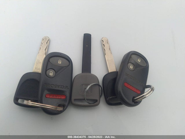 2005 HONDA CIVIC HYBRID VIN: JHMES96685S011693