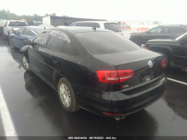3VW2K7AJ4FM277286 Volkswagen Jetta 2.0l S