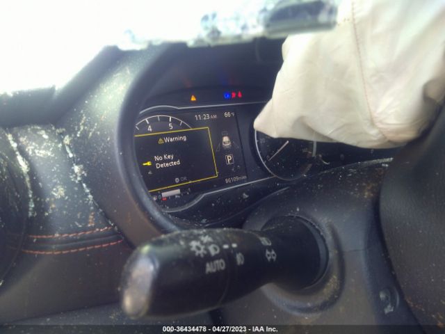 3N1CP5CU2JL532278 Nissan KICKS SR