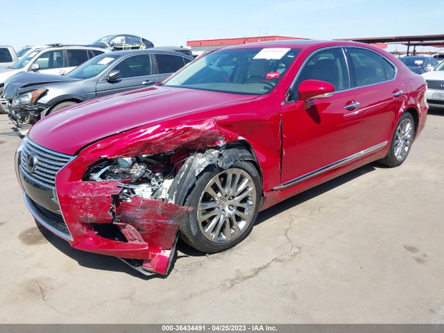 Lexus LS 460 2015 JTHBL5EF9F5138348 Image 2