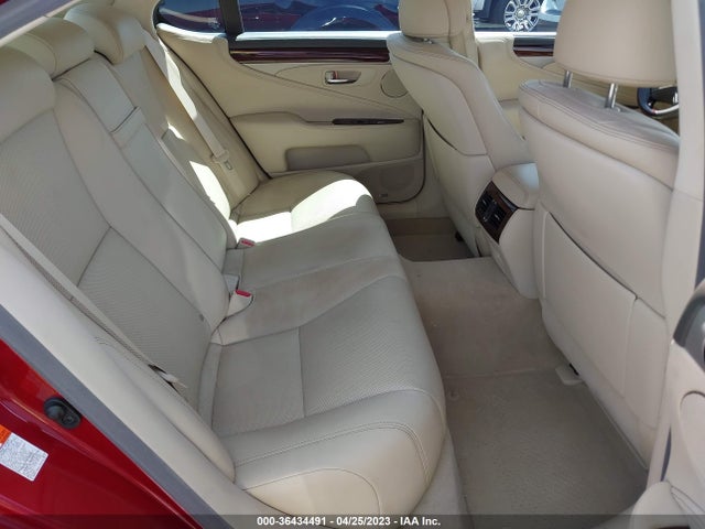 Lexus LS 460 2015 JTHBL5EF9F5138348 Image 8