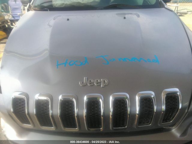 1C4PJLAB9GW282031 Jeep Cherokee Sport