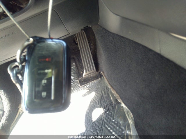 JTHBA1D27G5013296 Lexus IS 200T