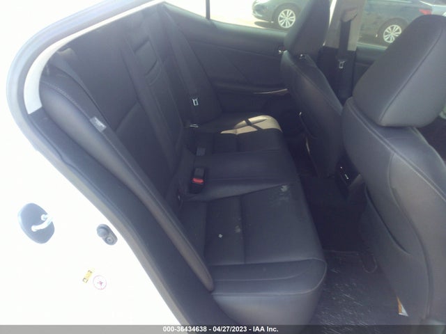JTHBA1D27G5013296 Lexus IS 200T