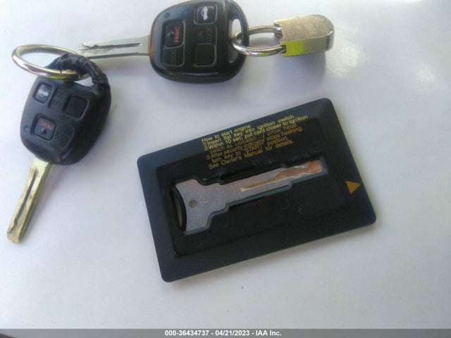 2003 Lexus Es 300 მანქანა იყიდება აუქციონზე, vin: JTHBF30G130092468, აუქციონის ნომერი: 36434737