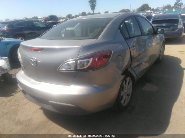 2011 MAZDA MAZDA3 I TOURING VIN: JM1BL1VG2B1496573