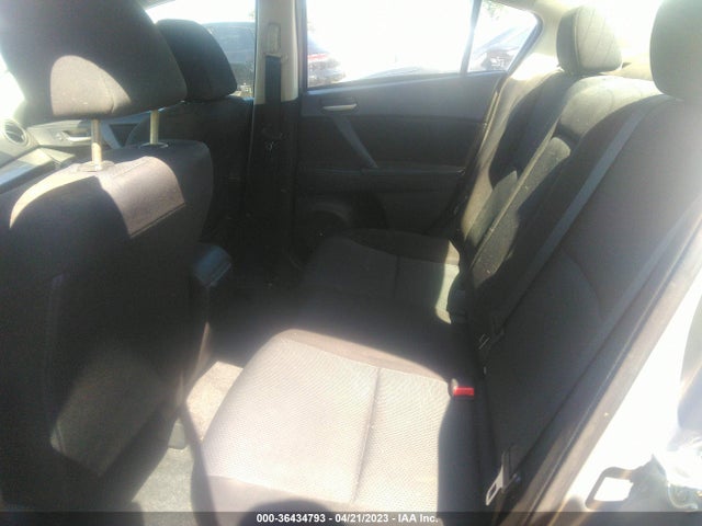 2011 MAZDA MAZDA3 I TOURING VIN: JM1BL1VG2B1496573