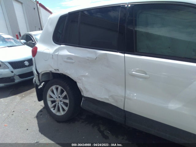 WVGBV7AX5HK054209 Volkswagen TIGUAN