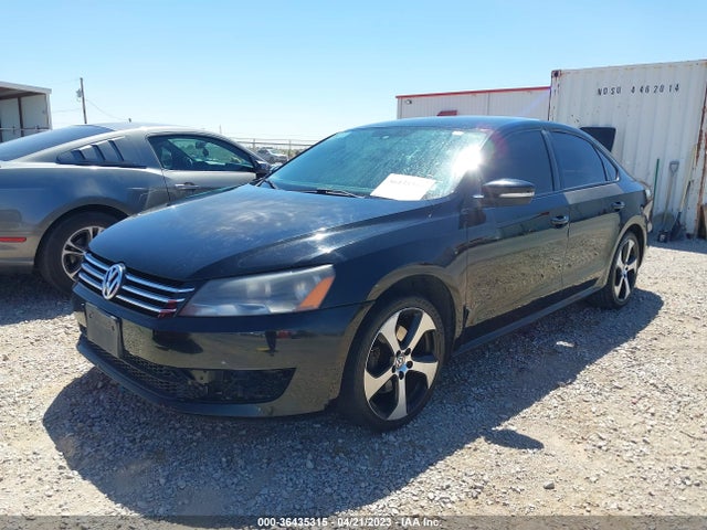 2013 VOLKSWAGEN PASSAT S VIN: 1VWAP7A32DC072028