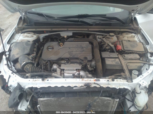 Chevrolet MALIBU LS 2018 1G1ZC5ST1JF286743 Image 10