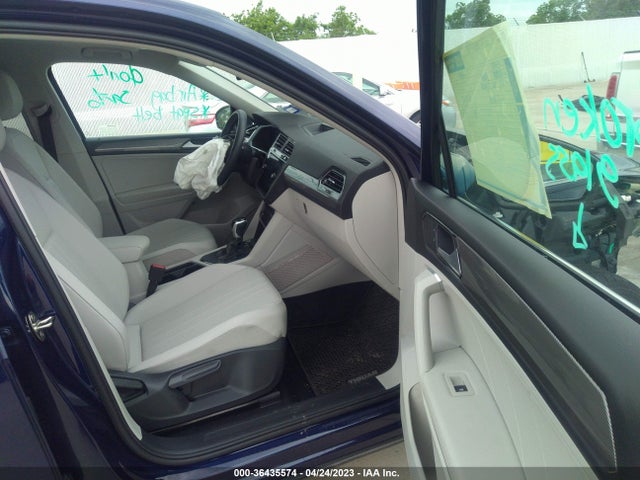 3VV3B7AX0NM109396 Volkswagen TIGUAN SE