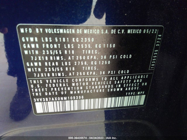 3VV3B7AX0NM109396 Volkswagen TIGUAN SE