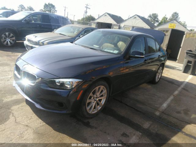 WBA8E1G3XHNU18944 BMW 3 Series 320i