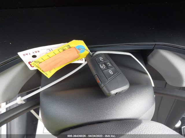 2023 VOLKSWAGEN TAOS SE VIN: 3VVEX7B28PM307725