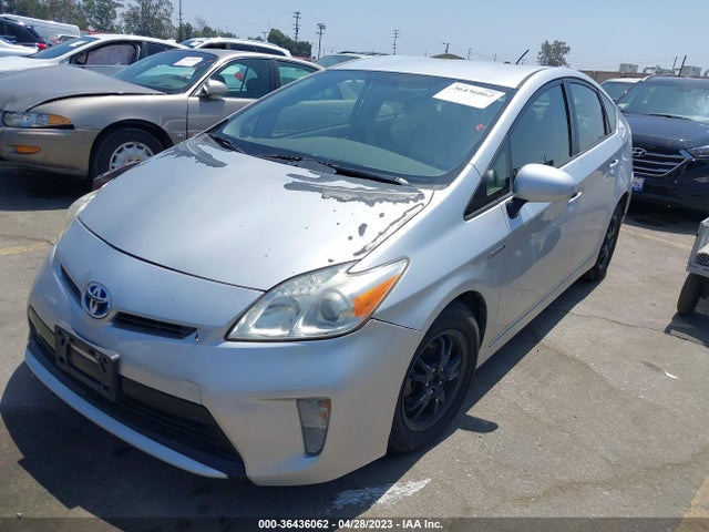 Toyota Prius Four/five/three/one/two 2014 JTDKN3DUXE1762634 Image 2