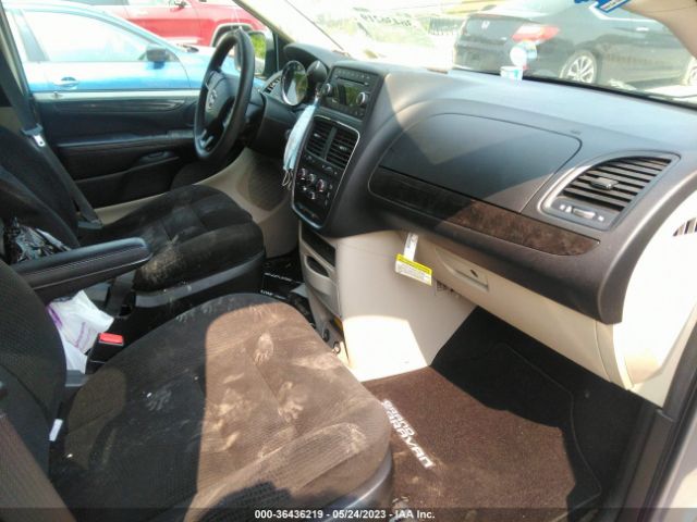 2C4RDGBG3FR669053 Dodge Grand Caravan Se