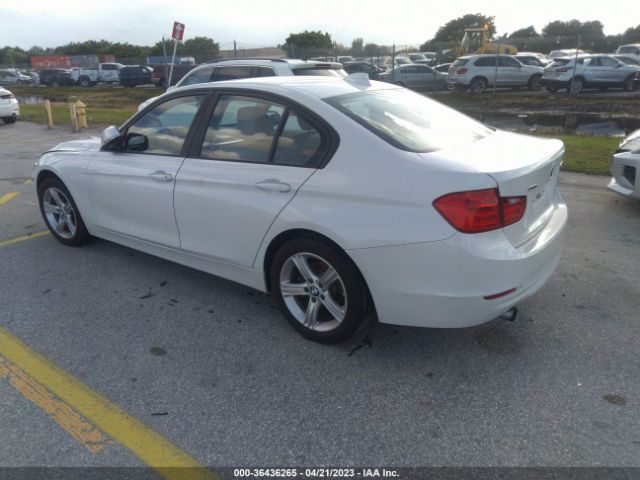 WBA3C3G54ENS70122 BMW 3 Series 320i Xdrive