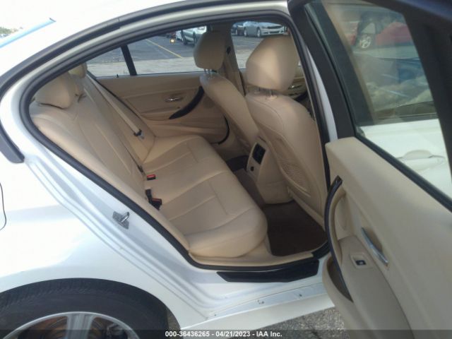 WBA3C3G54ENS70122 BMW 3 Series 320i Xdrive