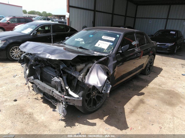 2C3CCAAG8KH740680 Chrysler 300 Touring