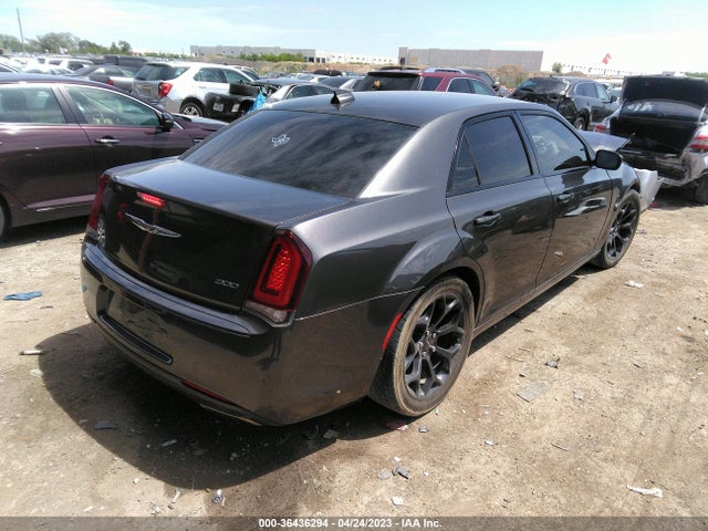 2C3CCAAG8KH740680 Chrysler 300 Touring