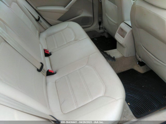 1VWAS7A31EC113961 Volkswagen Passat Wolfsburg Ed