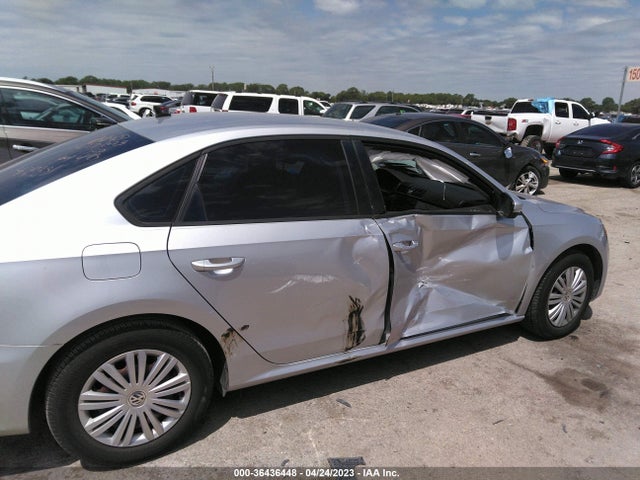 1VWAS7A33EC033075 Volkswagen PASSAT S