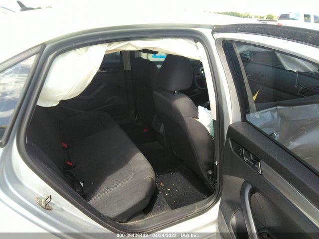1VWAS7A33EC033075 Volkswagen PASSAT S