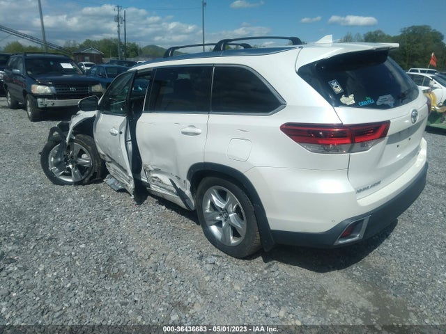 Toyota Highlander Limited 2018 5TDDZRFH5JS818105 Image 4