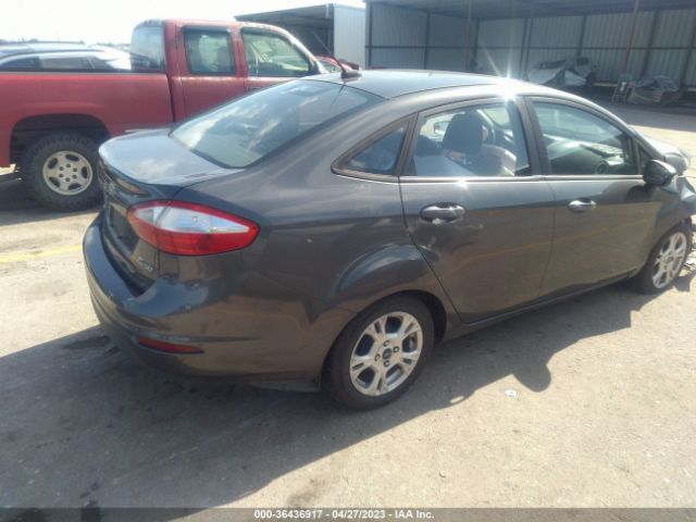3FADP4BJ4GM122092 Ford FIESTA SE