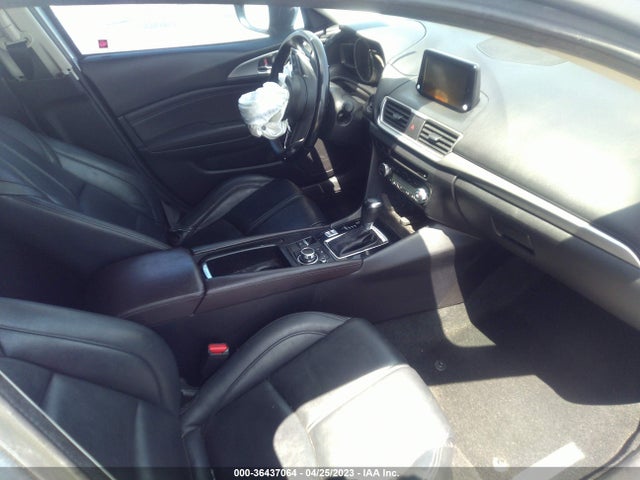 Mazda Mazda3 5-door Touring 2017 3MZBN1L74HM125517 Image 6