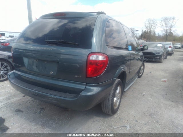 2005 DODGE GRAND CARAVAN SXT VIN: 2D4GP44LX5R596594