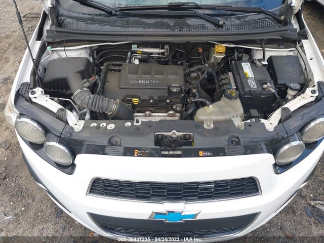 Chevrolet SONIC LTZ 2015 1G1JE6SB1F4186407 Image 10