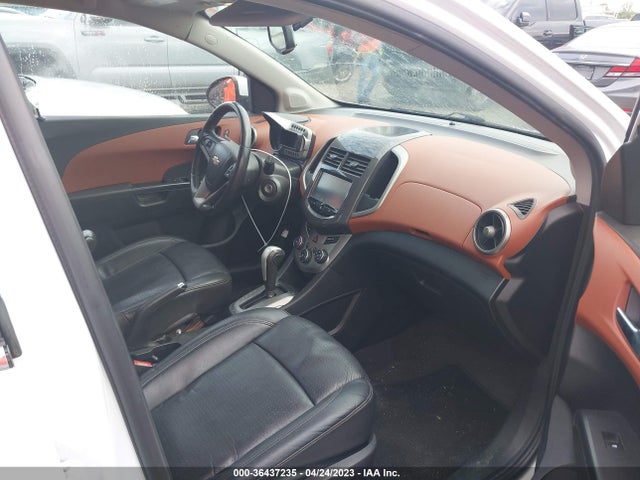 Chevrolet SONIC LTZ 2015 1G1JE6SB1F4186407 Image 5