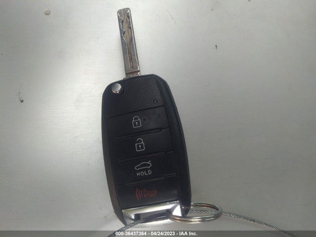 KIA Optima Lx 2014 5XXGM4A73EG330534 Image 3