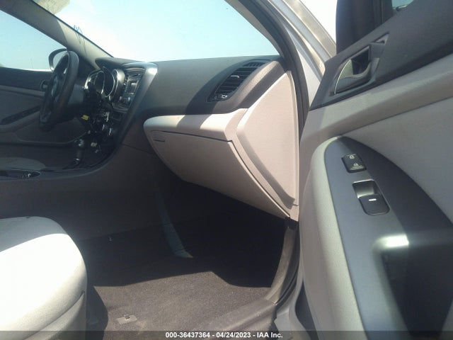 KIA Optima Lx 2014 5XXGM4A73EG330534 Image 7