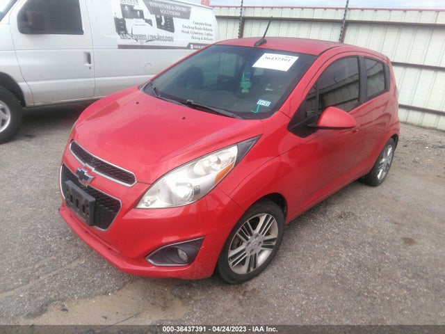 Chevrolet Spark Lt 2014 KL8CD6S90EC471970 Image 2