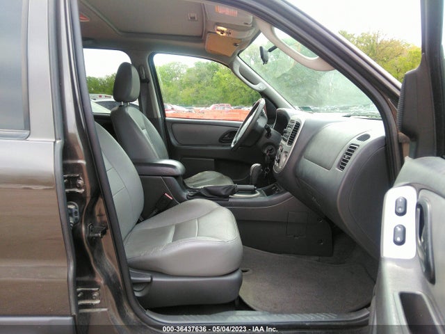 2007 FORD ESCAPE XLT VIN: 1FMYU93147KB79458