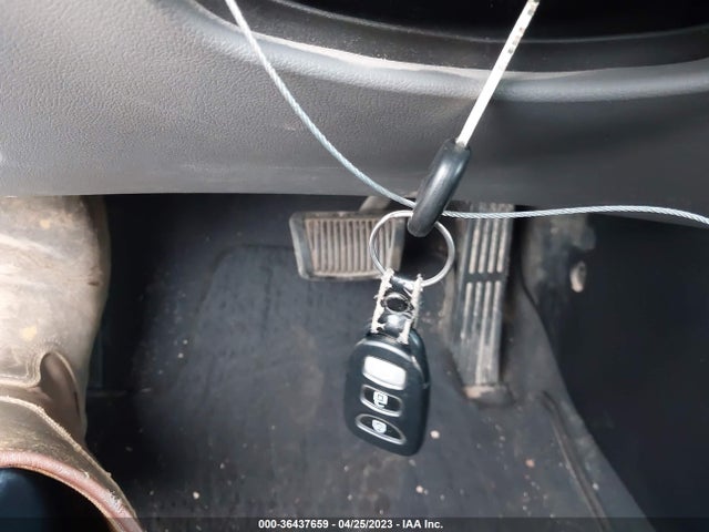 Hyundai ELANTRA SE 2016 5NPDH4AE0GH767176 Image 3