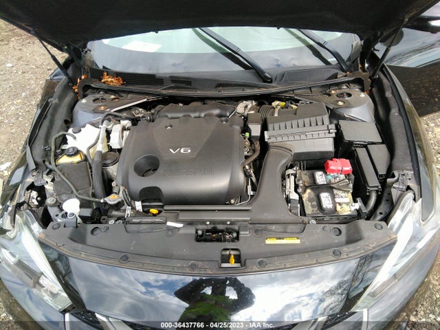 2017 NISSAN MAXIMA PLATINUM VIN: 1N4AA6AP3HC421839