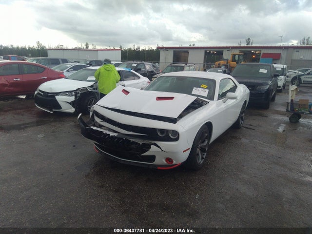 Dodge Challenger Sxt Plus 2018 2C3CDZAG2JH202440 Image 2