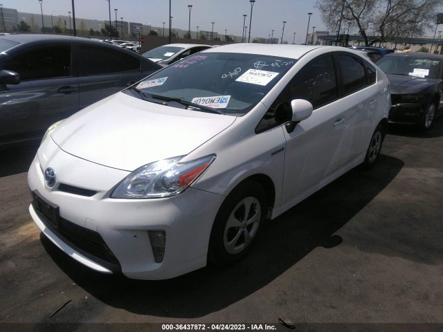 Toyota Prius Four/five/three/one/two 2014 JTDKN3DU2E1815679 Image 2