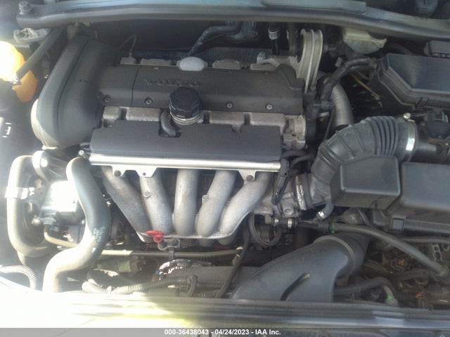 2004 VOLVO S60 VIN: YV1RS61T342416268